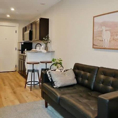 Hip Container Apt - 5 Min Walk To Tiaa Bank Jacksonville Extérieur photo